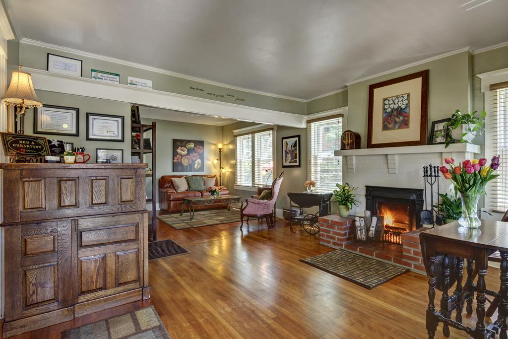 Hillcrest House Bed & Breakfast Σαν Ντιέγκο Εξωτερικό φωτογραφία